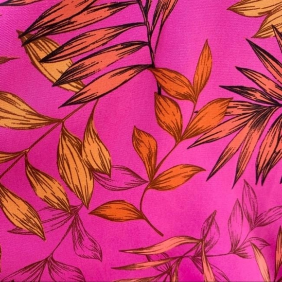 π€SOLDπ€Sachin & Babi Abigail Off-The-Shoulder Leaf Print Satin Twill Wrap Dress - Picture 2 of 13